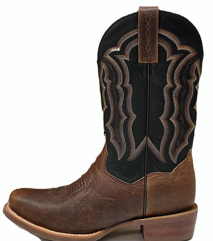 Square toe western boot with a rubber outsole
