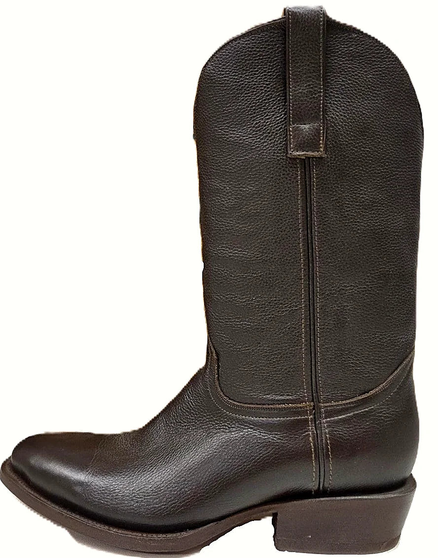 Deerskin western boot with a round toe
