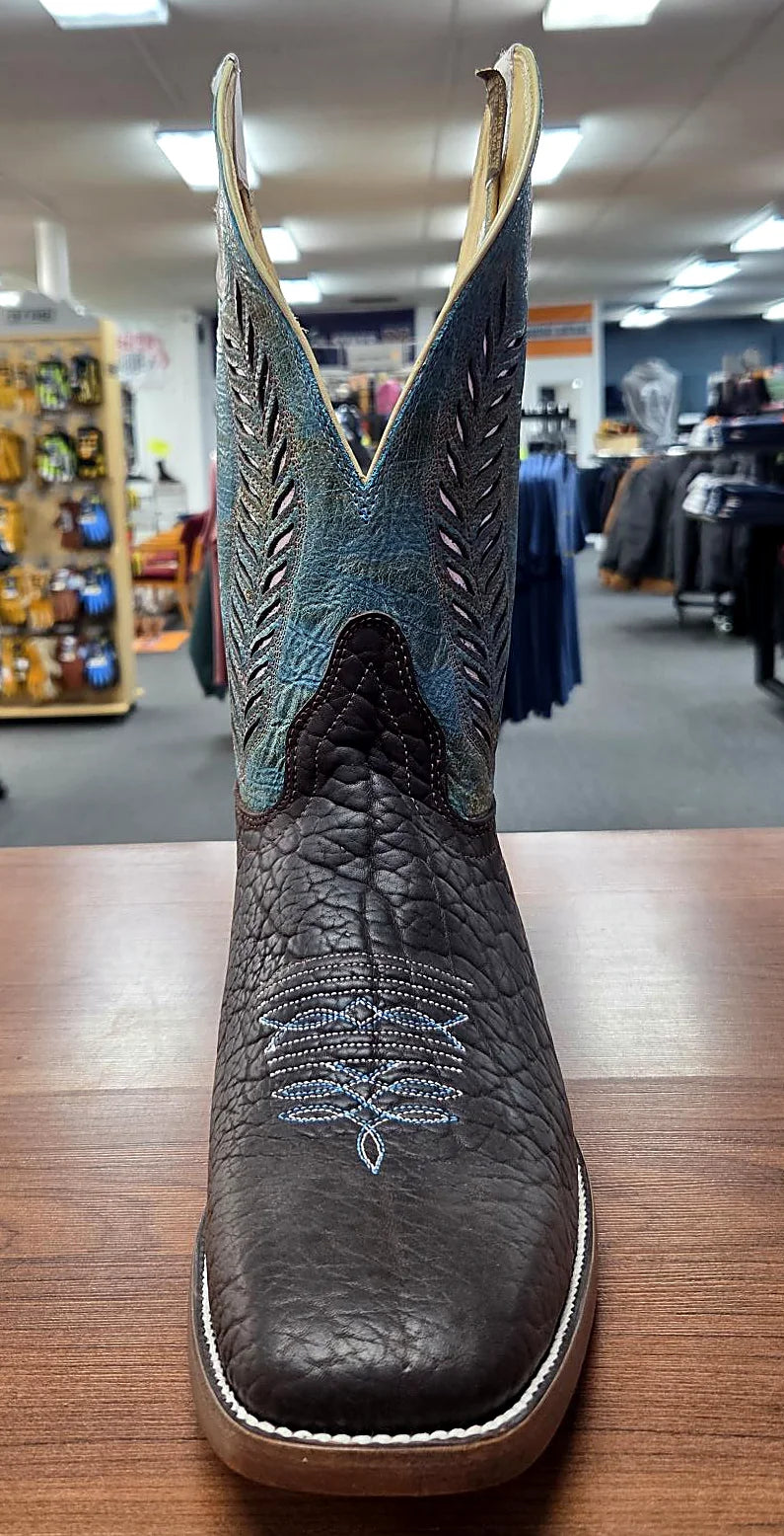 Narrow square toe western boot in oiled bullhide