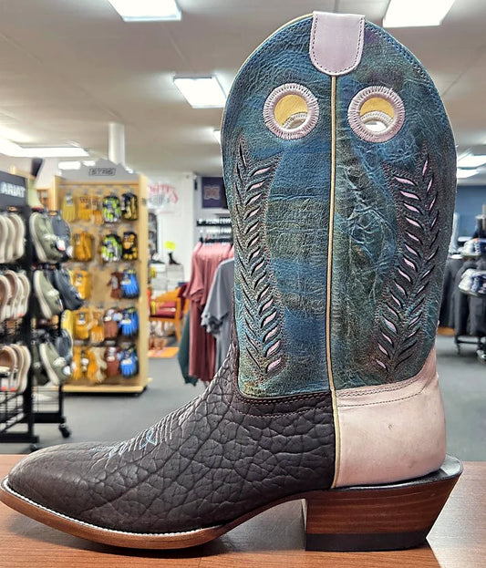 Men's oiled bullhide western boot with a narrow square toe